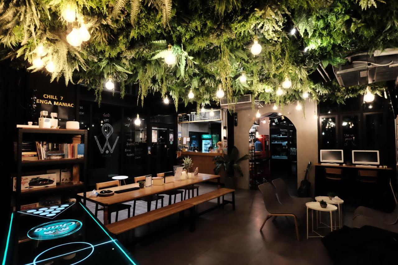 Wayha Hostel Don Mueang Airport Банкок Екстериор снимка